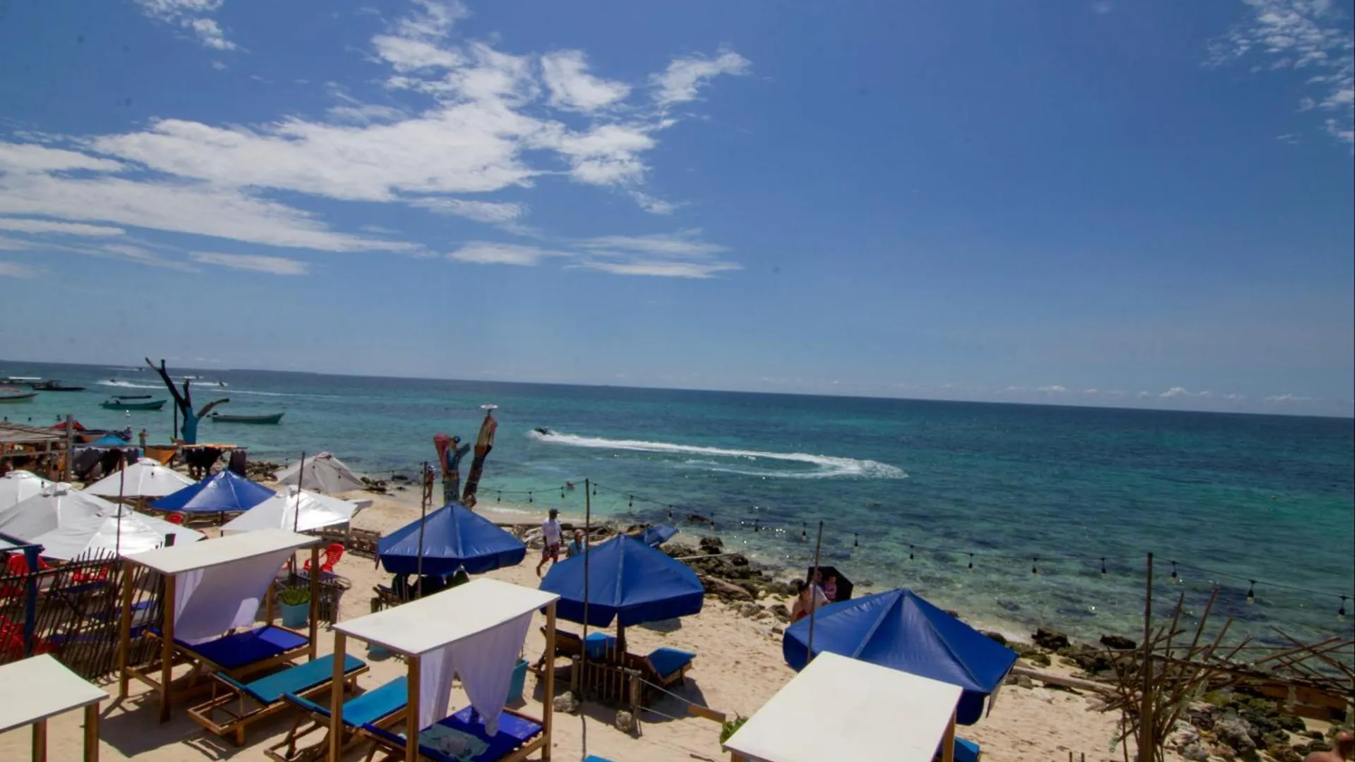 *** Hotel Cabana Coral Azul Playa Blanca Colombia